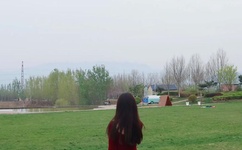 美女脱内衣露出了奶头福利图片